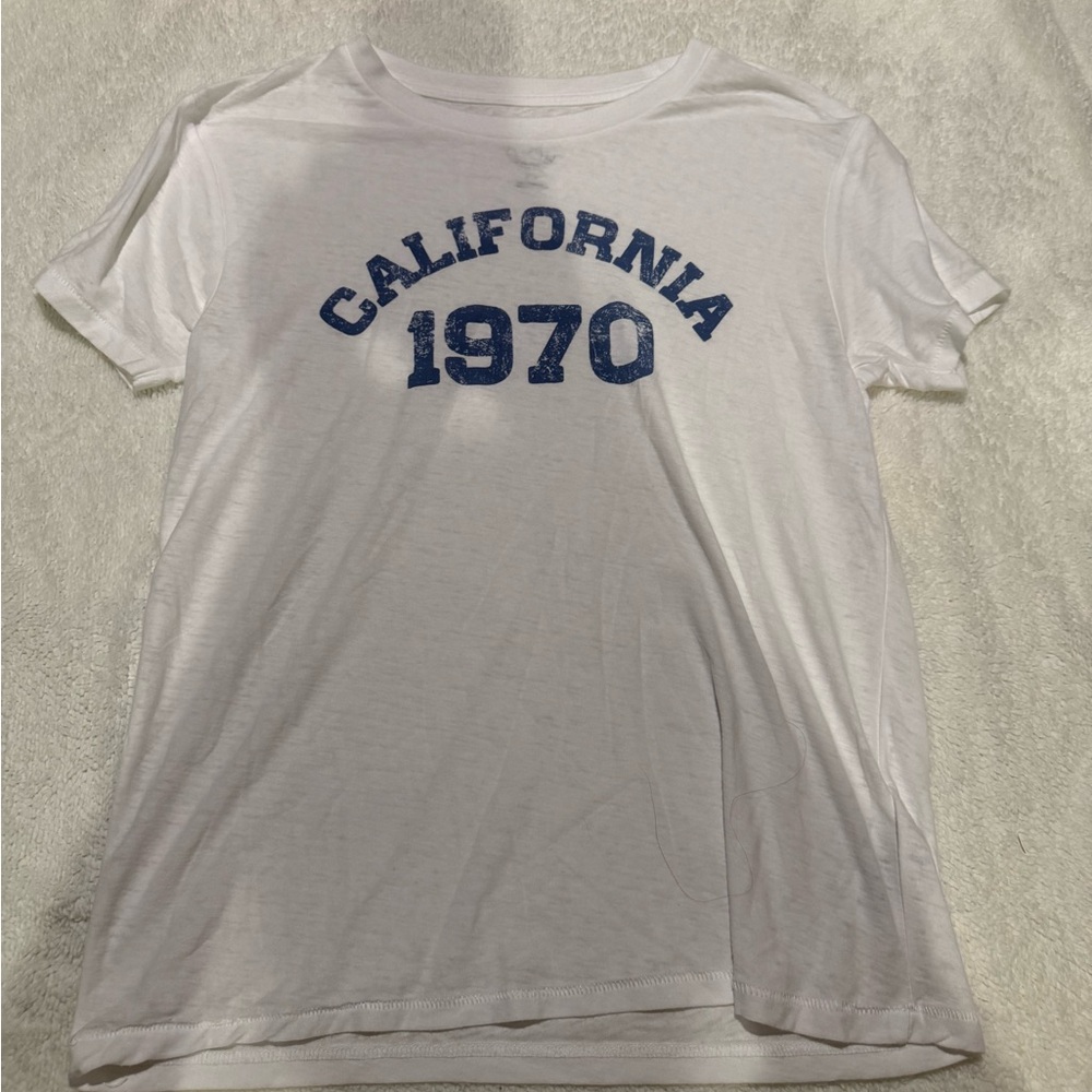 Urban Outfitters White Tee with Blue Graphic
